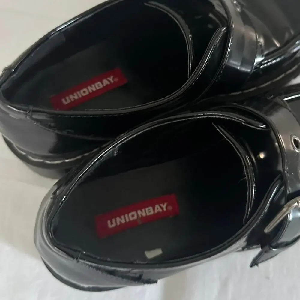 Union Bay Lilee Vintage Loafers With Buckled Detail Women’s Size 5 1/2